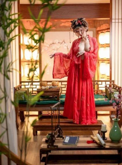 久久精品视频在这里re8_在线免费观看电影