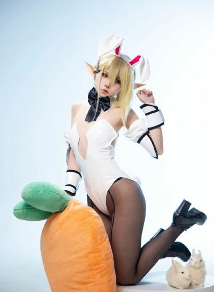 激情俄罗斯美女a片_BD电影完整版