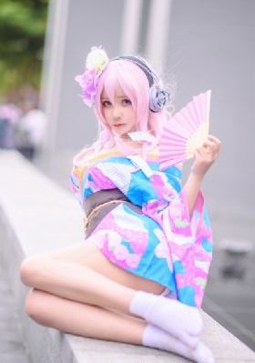 欧美丰满裸体一级a片_高清版日韩电影在线